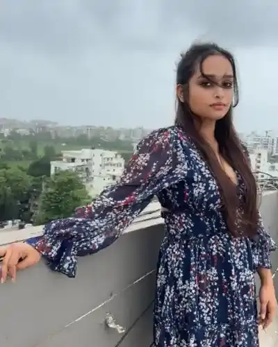 Uthalsar Escort